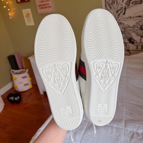 NWOT✨ Gucci Ace Bee Sneakers 🐝 with all Original Packaging ❤️ - Picture 5 of 16